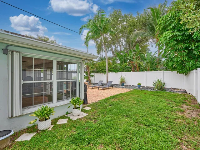 Residence photo 11