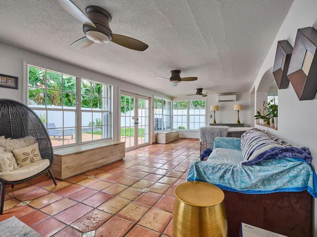 Residence photo 35