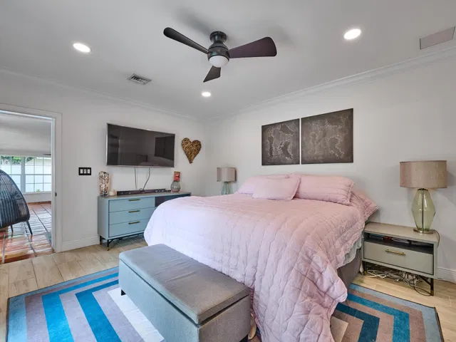 Residence photo 39