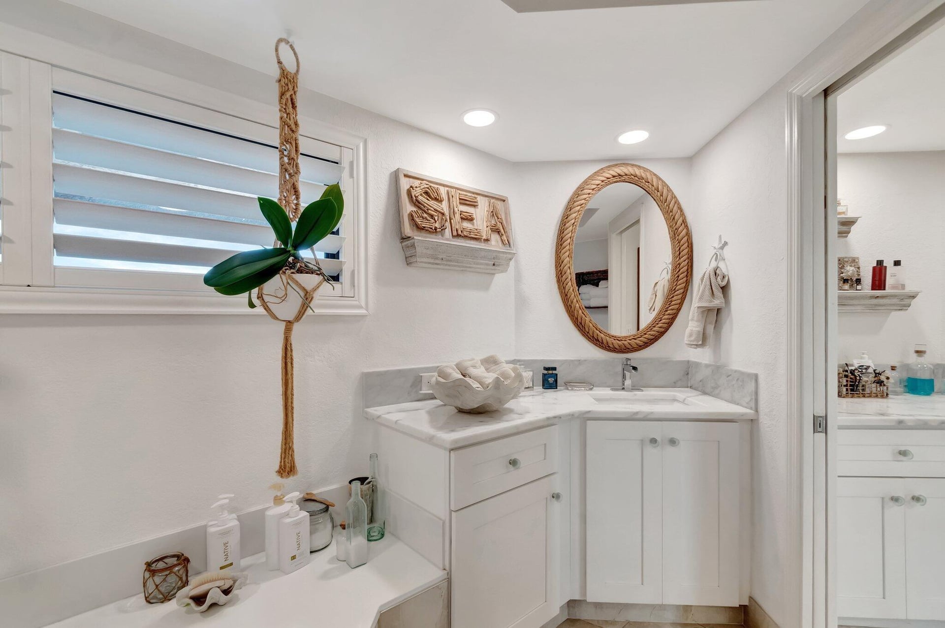Unit 304 photo 24