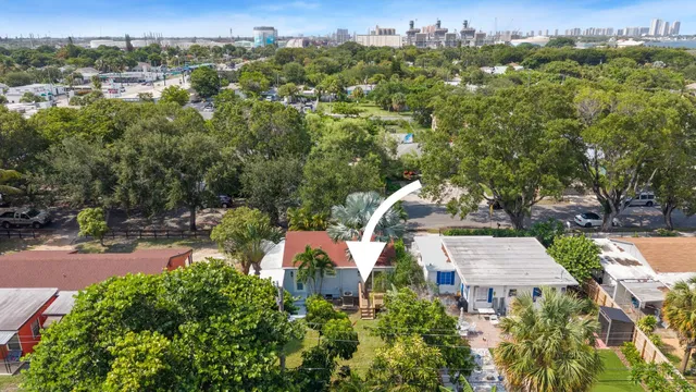 West Palm Beach Residence photo 14