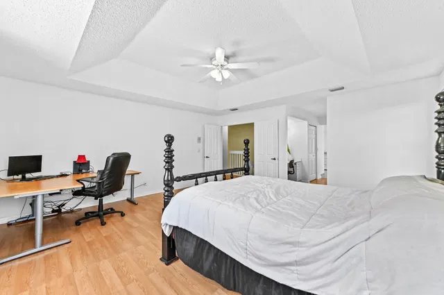 Residence photo 30