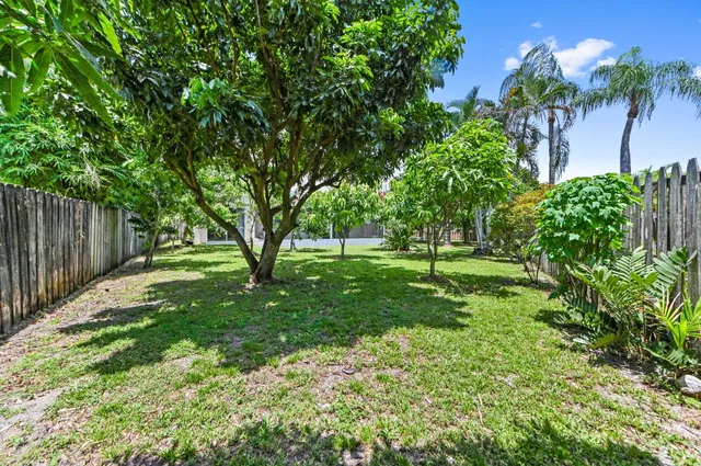 Residence photo 40