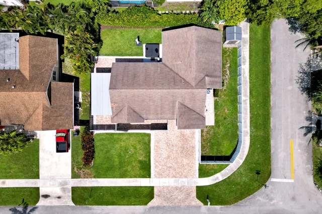 Residence photo 3