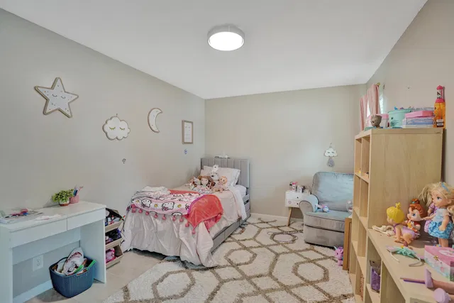 Residence photo 8