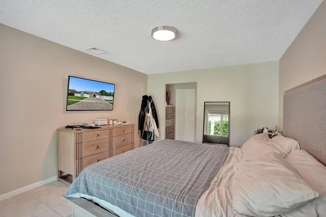 Residence photo 24