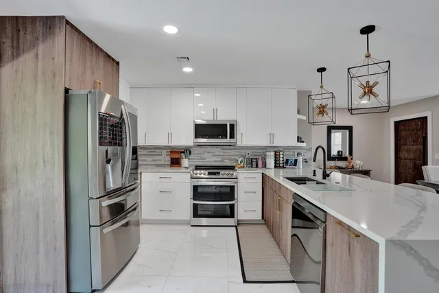 Residence photo 41