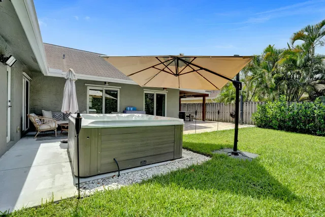 Residence photo 81