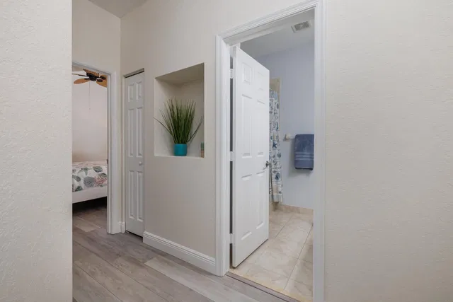 Unit 102 photo 21