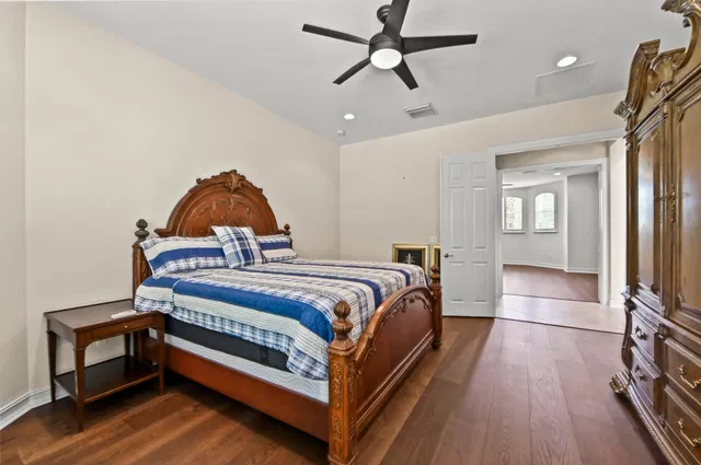 Residence photo 35