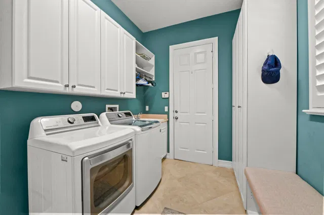 Residence photo 36