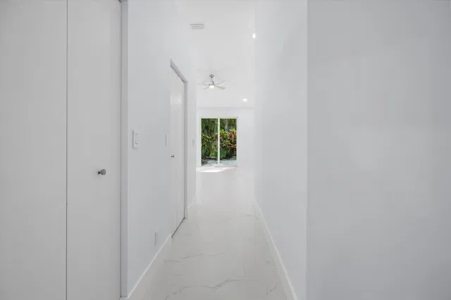 Residence photo 17