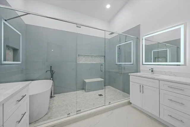 Residence photo 22