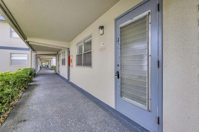 Residence photo 22