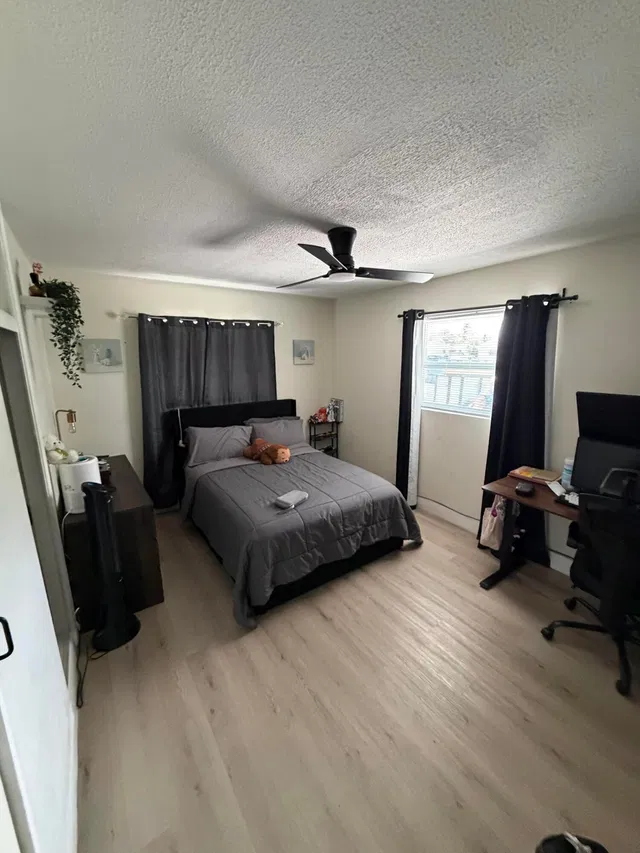 Residence photo 16