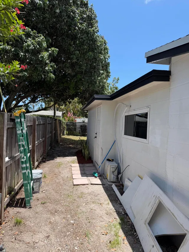 Residence photo 19