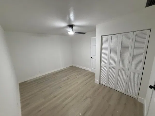 Residence photo 25
