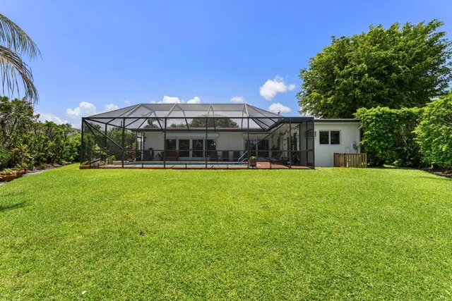 Residence photo 42