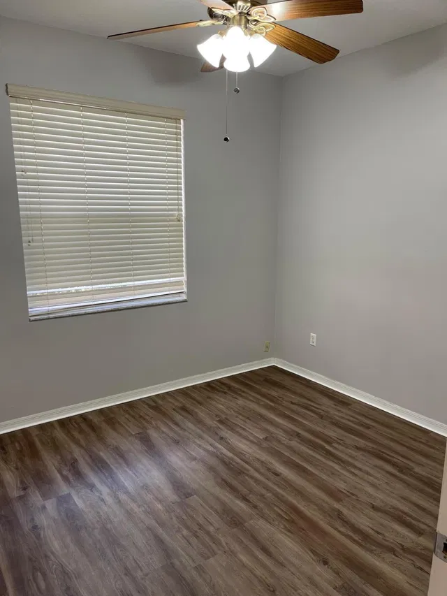 Residence photo 15