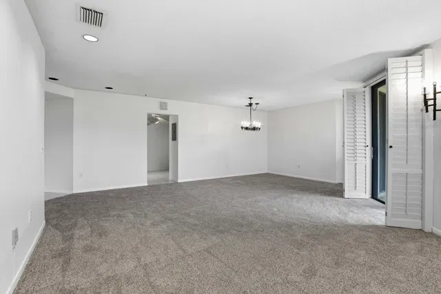 Unit c photo 11