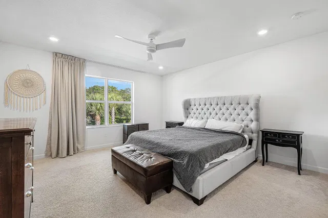 Residence photo 18