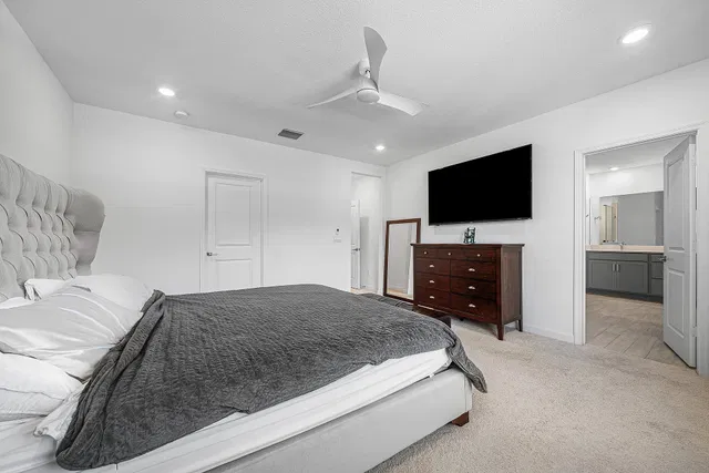 Residence photo 20