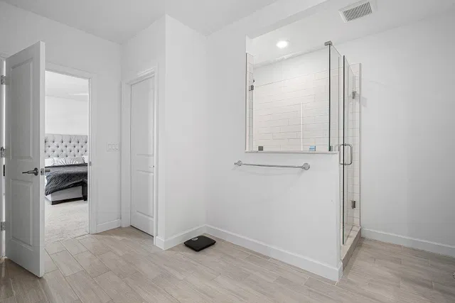 Residence photo 23