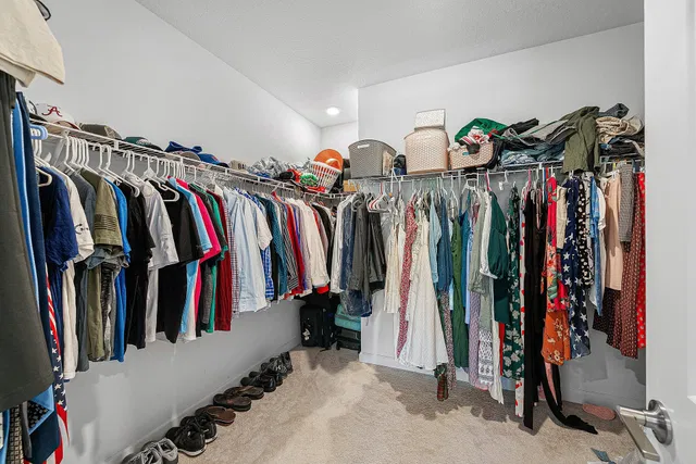 Residence photo 24