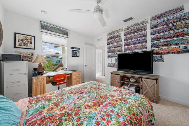 Residence photo 31