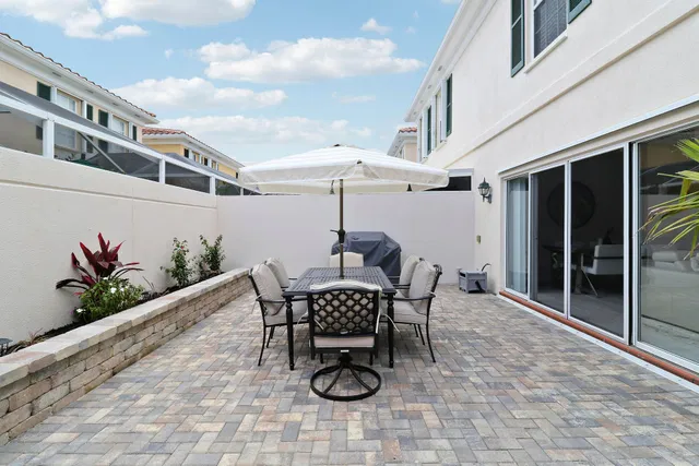 Residence photo 34