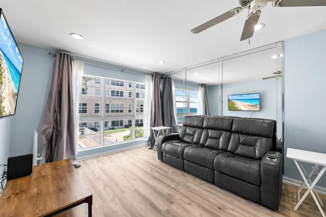  Unit 202 photo 10
