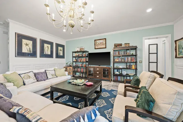  Residence photo 11