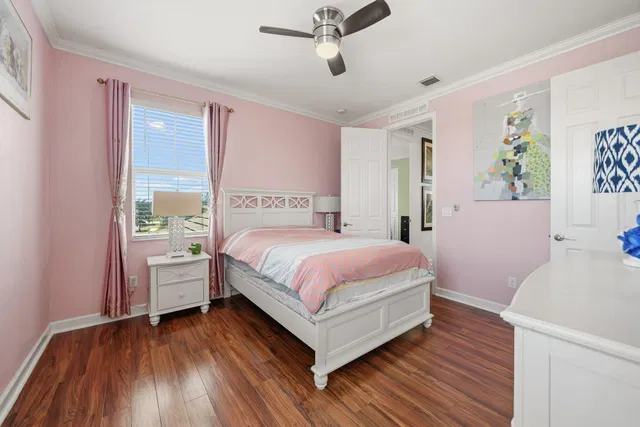  Residence photo 32