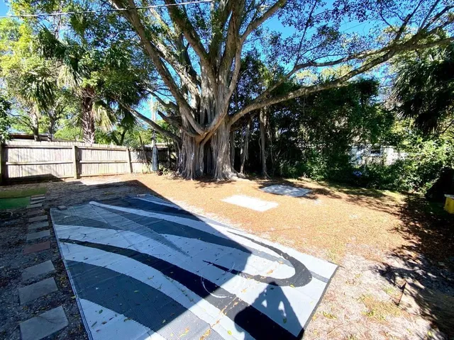 West Palm Beach Residence photo 8