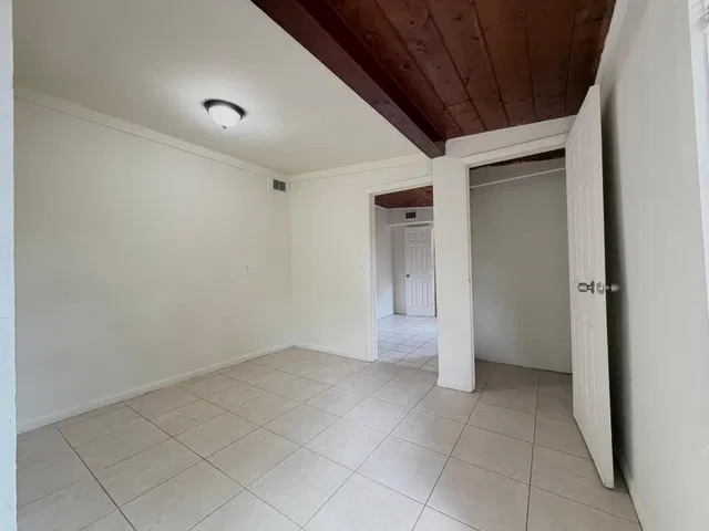 West Palm Beach Residence photo 12