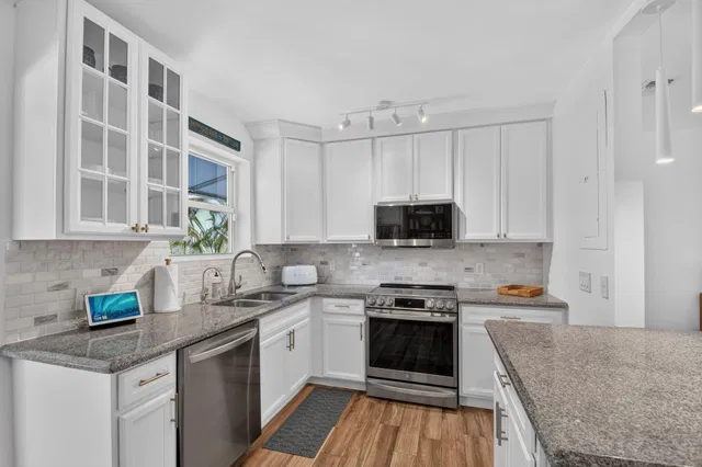 SoSo West Palm Beach Residence photo 12