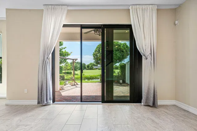 Enclave at Boca Dunes Residence photo 11