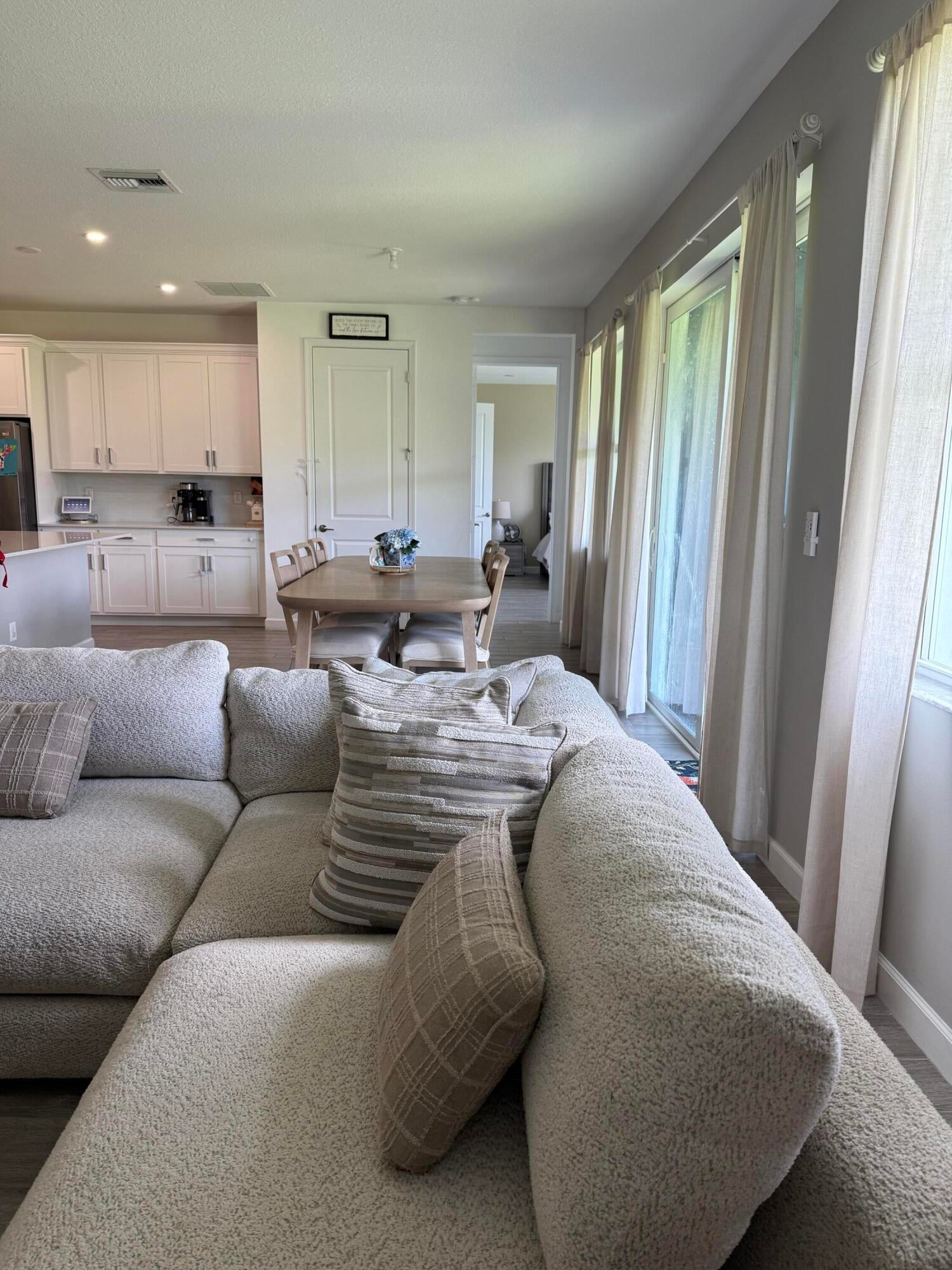  Residence photo 10