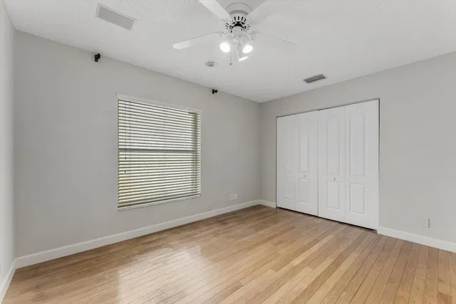 Residence photo 22