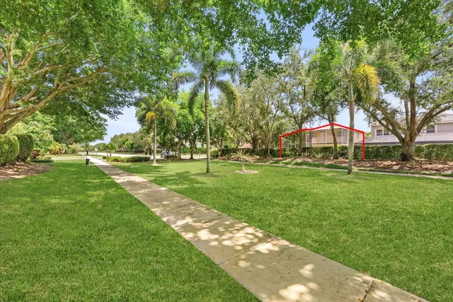 Residence photo 45