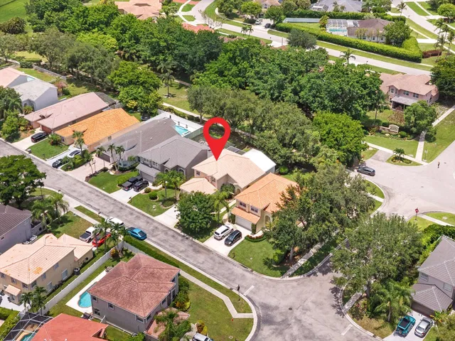 Residence photo 53