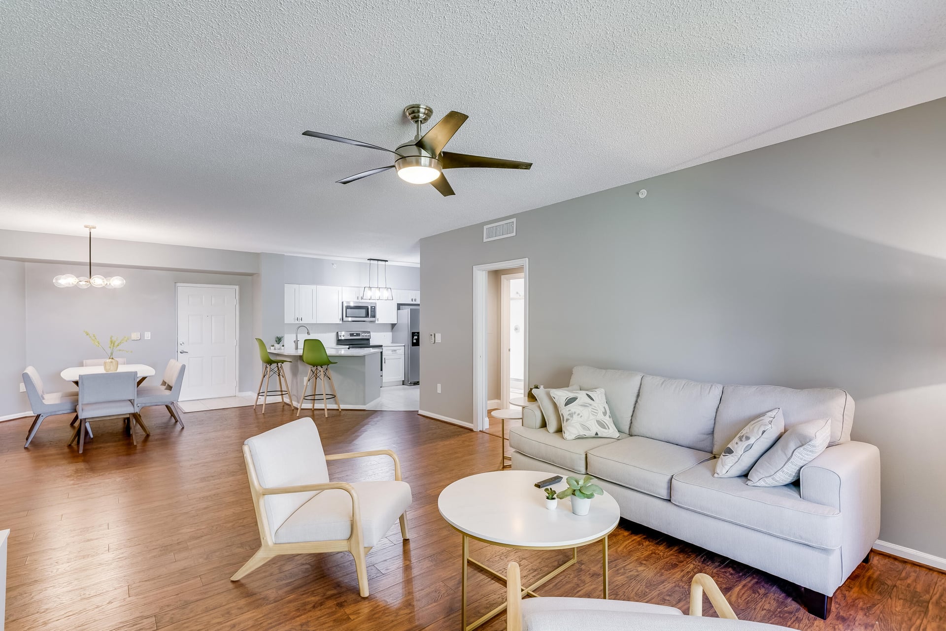 Unit 205 photo 8