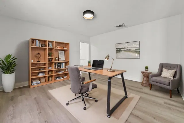  Residence photo 10