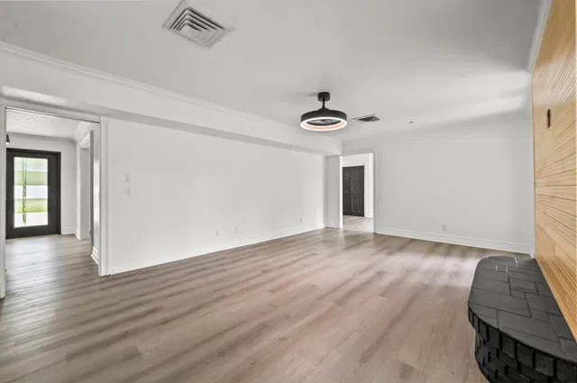  Residence photo 19