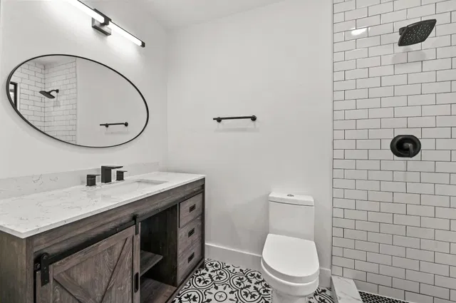  Residence photo 32