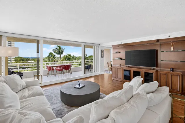 Sea Ranch Club of Boca Unit 401 photo 19