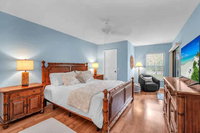 Residence photo 18