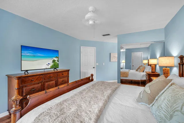 Residence photo 20