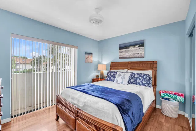 Residence photo 23