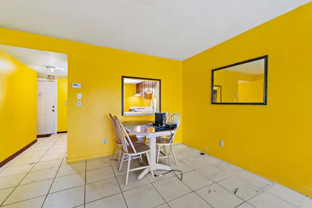 Unit 108 photo 6